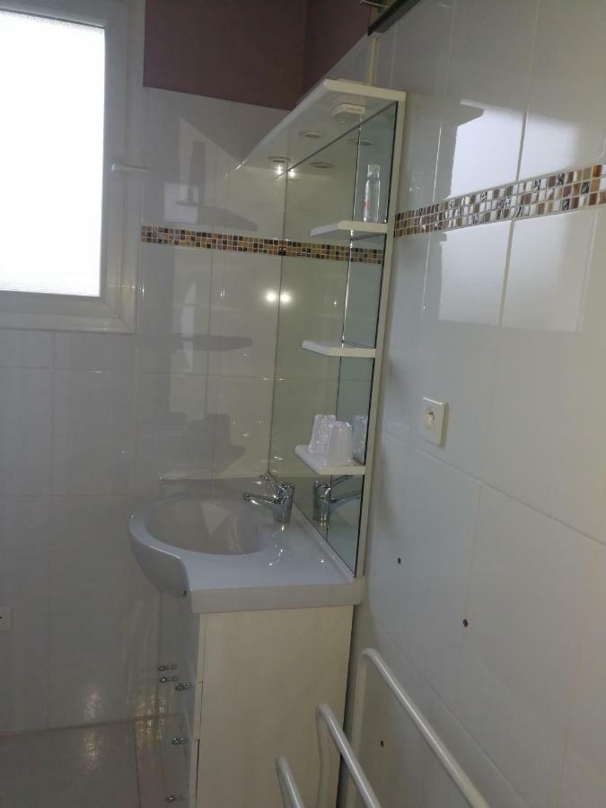 Appartement Comme chez vous à Ruelle-sur-Touvre Extérieur photo