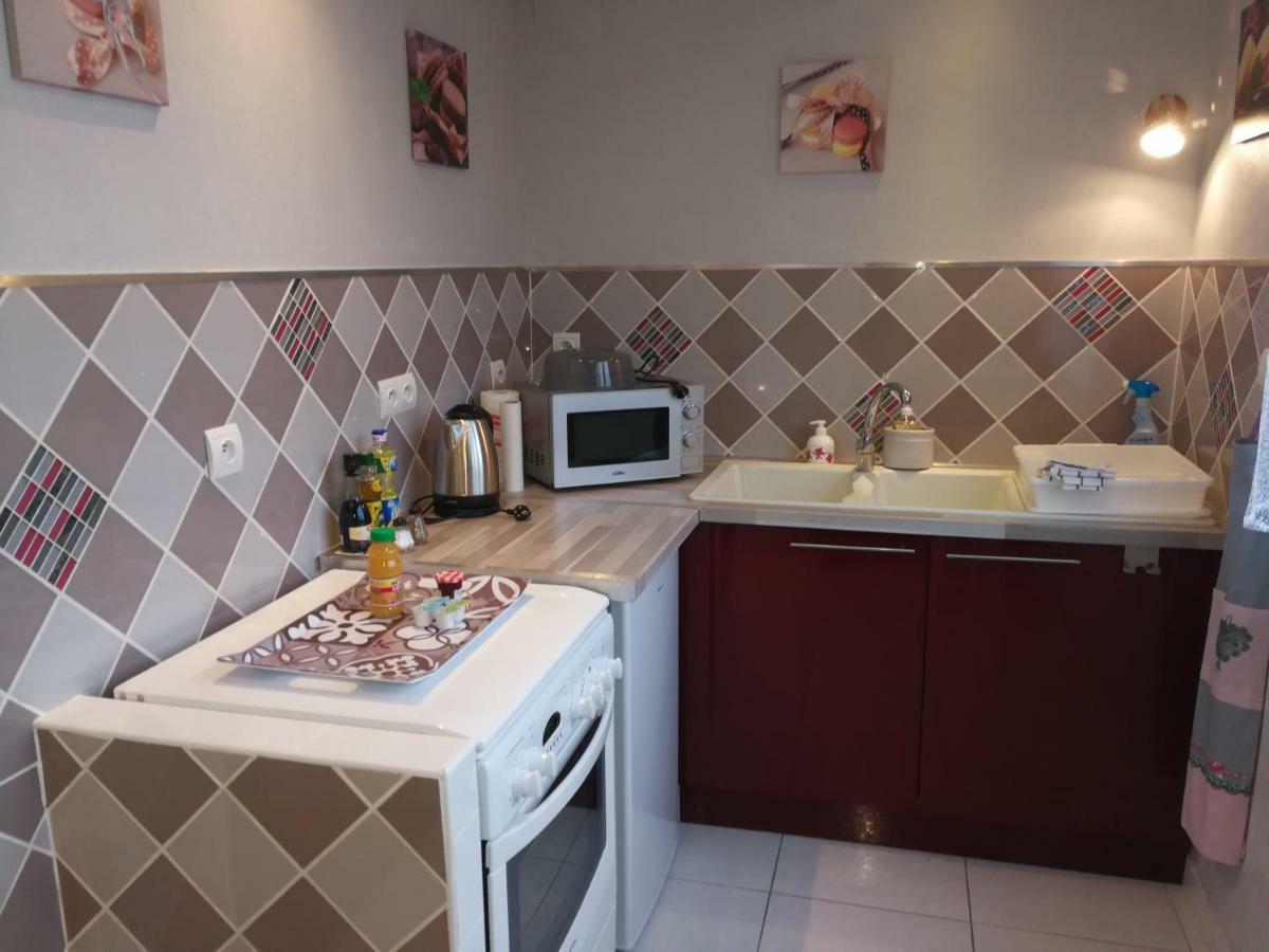 Appartement Comme chez vous à Ruelle-sur-Touvre Extérieur photo