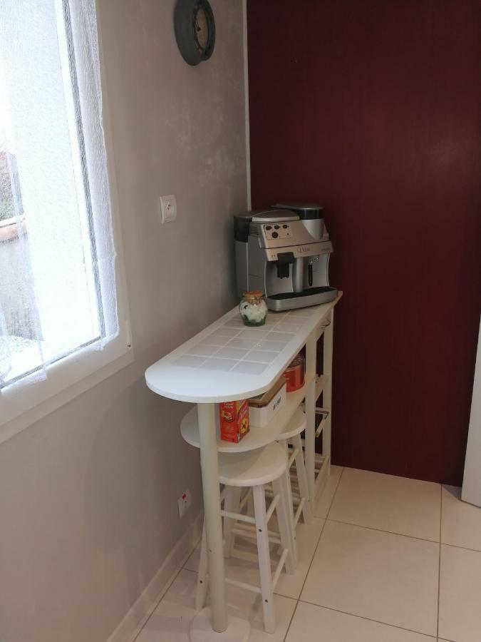 Appartement Comme chez vous à Ruelle-sur-Touvre Extérieur photo